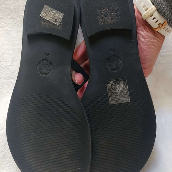 Michael Kors Dragonfly Sandals - Picture 6 of 9